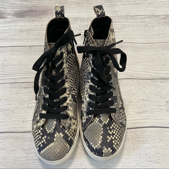 Matisse Entice Snakeskin Leather Sneaker - Picture 7 of 8